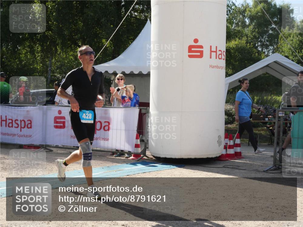 07.09.2025 - 19. Norderstedt Triathlon Zöllner http://msf.ph/oto/8791621 07.09.2025 15:59:12 Ziel 428 meine-sportfotos.de