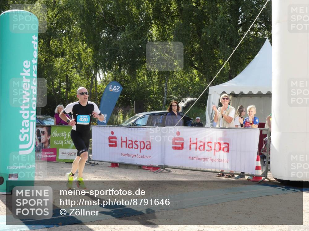 07.09.2025 - 19. Norderstedt Triathlon Zöllner http://msf.ph/oto/8791646 07.09.2025 15:59:46 Ziel 420 meine-sportfotos.de