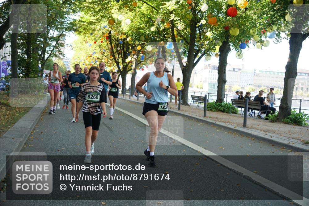 07.09.2025 - BARMER Alsterlauf Yannick Fuchs http://msf.ph/oto/8791674 07.09.2025 11:38:53 Laufen 1193, 8260, 8371, 123 meine-sportfotos.de
