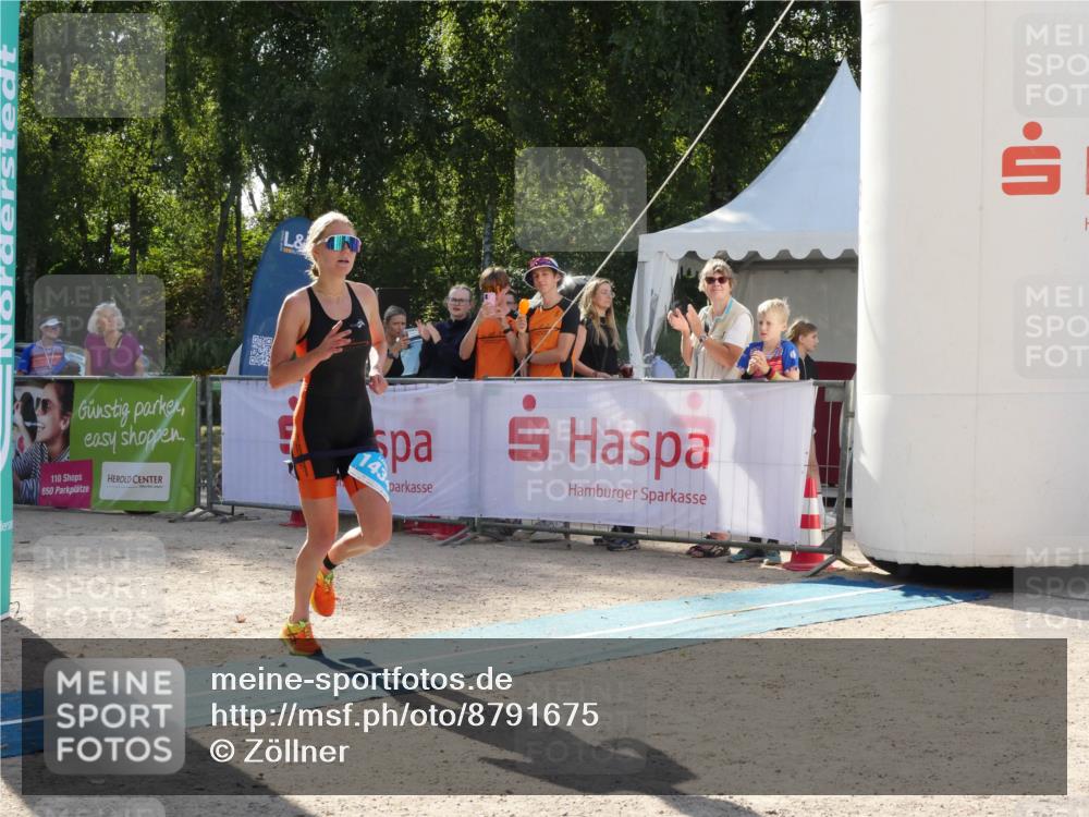 07.09.2025 - 19. Norderstedt Triathlon Zöllner http://msf.ph/oto/8791675 07.09.2025 16:00:16 Ziel 1434 meine-sportfotos.de