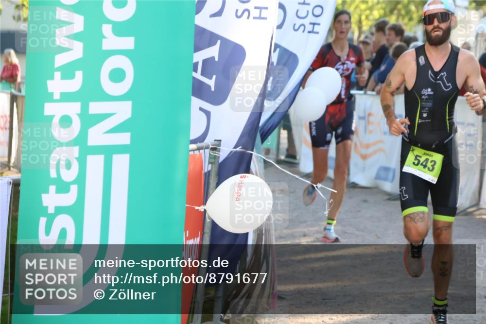 07.09.2025 - 19. Norderstedt Triathlon Zöllner http://msf.ph/oto/8791677 07.09.2025 16:33:15 Ziel 543 meine-sportfotos.de