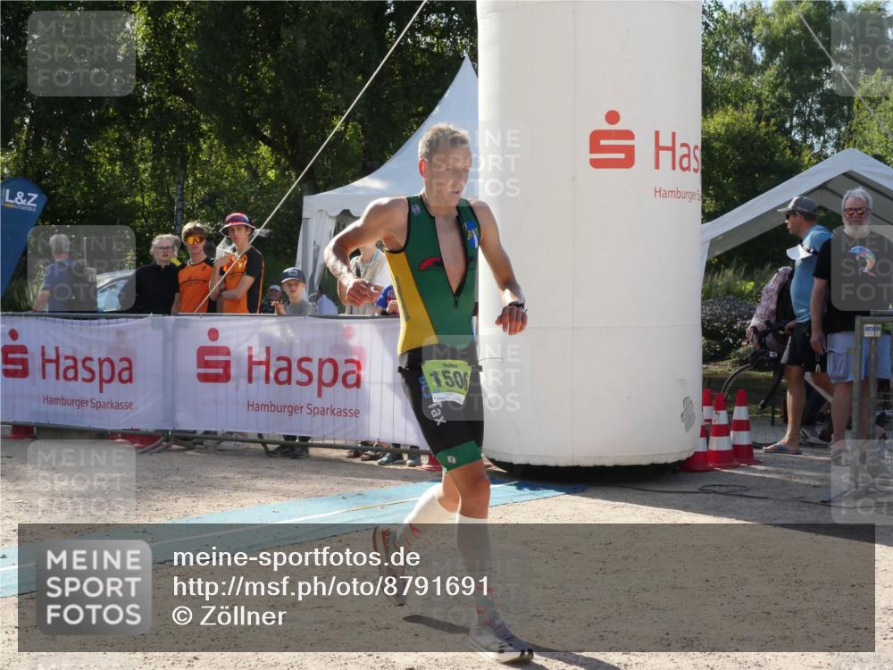 07.09.2025 - 19. Norderstedt Triathlon Zöllner http://msf.ph/oto/8791691 07.09.2025 16:01:08 Ziel 1506 meine-sportfotos.de