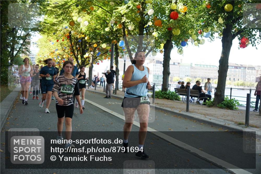 07.09.2025 - BARMER Alsterlauf Yannick Fuchs http://msf.ph/oto/8791694 07.09.2025 11:38:53 Laufen 1193, 1214, 8260, 8371, 123 meine-sportfotos.de
