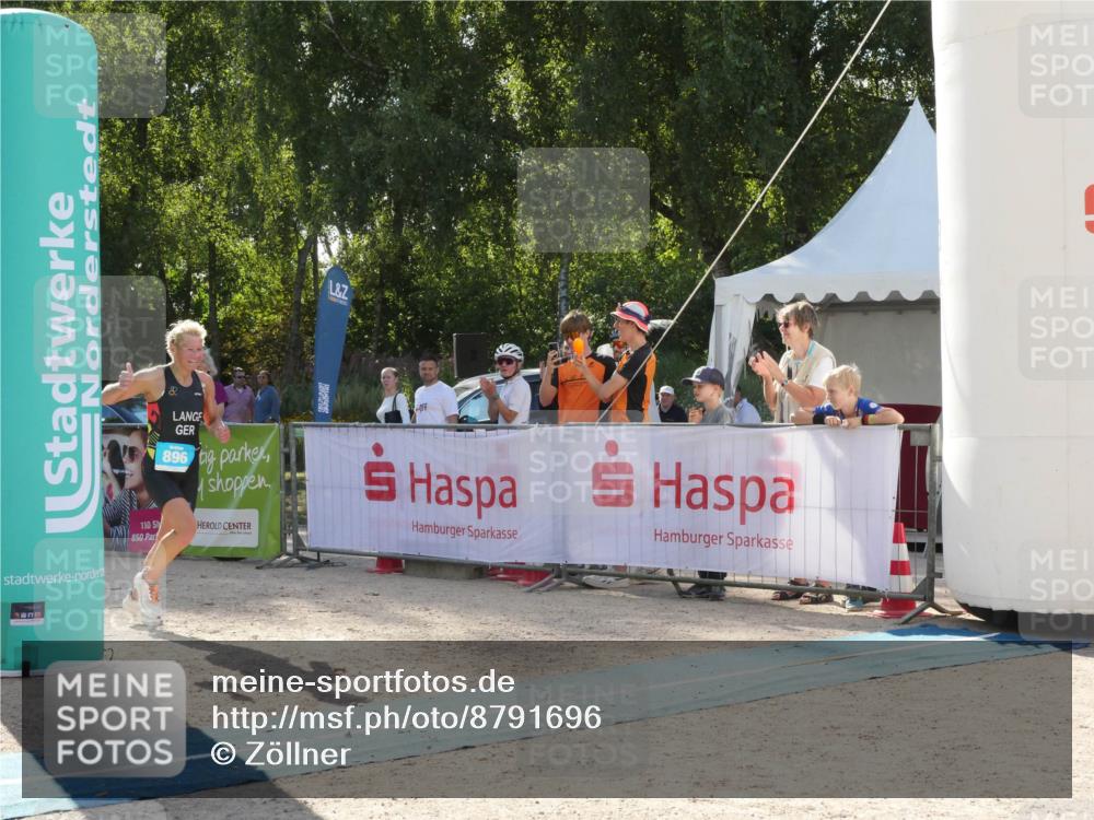 07.09.2025 - 19. Norderstedt Triathlon Zöllner http://msf.ph/oto/8791696 07.09.2025 16:02:13 Ziel 896 meine-sportfotos.de