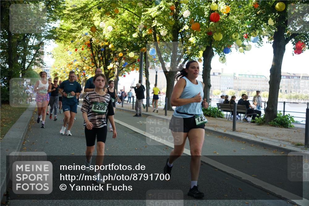 07.09.2025 - BARMER Alsterlauf Yannick Fuchs http://msf.ph/oto/8791700 07.09.2025 11:38:53 Laufen 1193, 8260, 123 meine-sportfotos.de