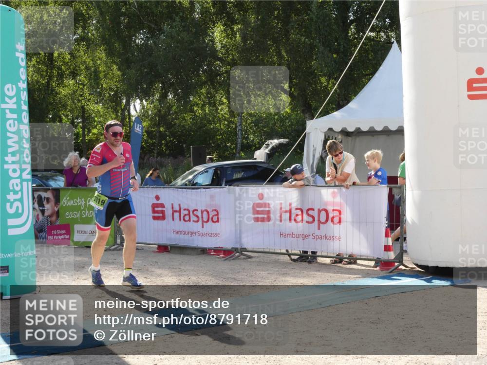 07.09.2025 - 19. Norderstedt Triathlon Zöllner http://msf.ph/oto/8791718 07.09.2025 16:02:55 Ziel 1019 meine-sportfotos.de