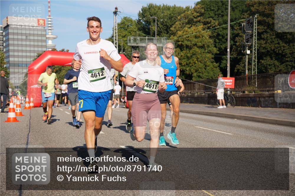 07.09.2025 - BARMER Alsterlauf Yannick Fuchs http://msf.ph/oto/8791740 07.09.2025 09:41:59 Laufen 5338, 285, 17, 2023, 4612, 4611, 694 meine-sportfotos.de