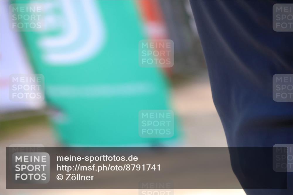 07.09.2025 - 19. Norderstedt Triathlon Zöllner http://msf.ph/oto/8791741 07.09.2025 16:33:38 Ziel 518 meine-sportfotos.de