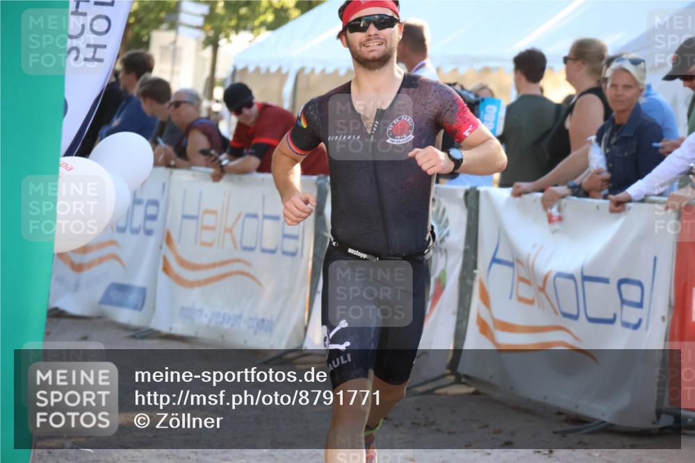 07.09.2025 - 19. Norderstedt Triathlon Zöllner http://msf.ph/oto/8791771 07.09.2025 16:33:47 Ziel 488, 518 meine-sportfotos.de