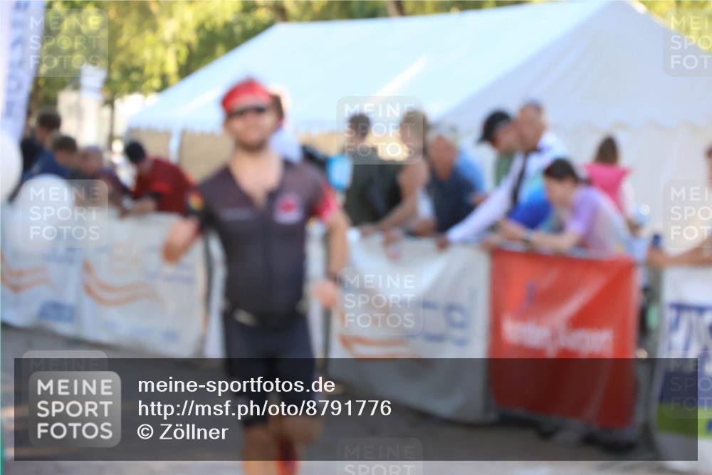 07.09.2025 - 19. Norderstedt Triathlon Zöllner http://msf.ph/oto/8791776 07.09.2025 16:33:47 Ziel 488, 518 meine-sportfotos.de