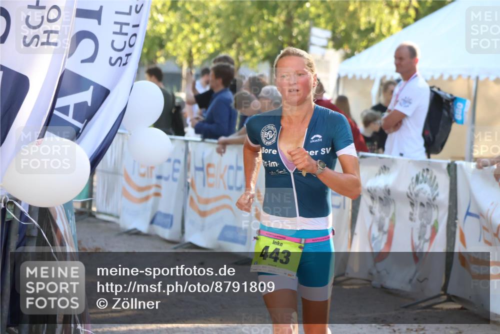 07.09.2025 - 19. Norderstedt Triathlon Zöllner http://msf.ph/oto/8791809 07.09.2025 16:33:58 Ziel 443 meine-sportfotos.de