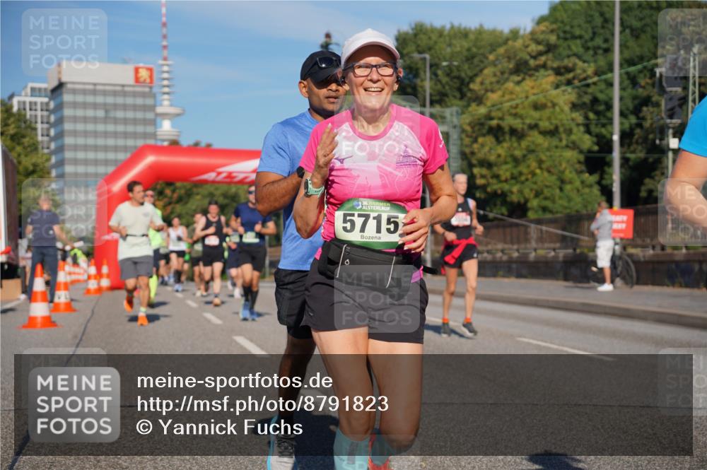 07.09.2025 - BARMER Alsterlauf Yannick Fuchs http://msf.ph/oto/8791823 07.09.2025 09:44:08 Laufen 36, 5715 meine-sportfotos.de