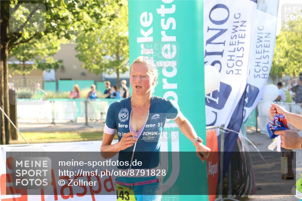 07.09.2025 - 19. Norderstedt Triathlon Zöllner http://msf.ph/oto/8791828 07.09.2025 16:34:00 Ziel 443 meine-sportfotos.de