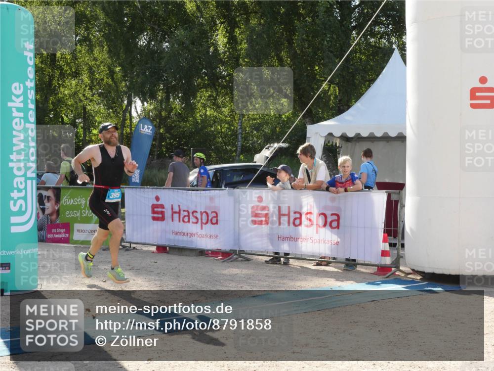 07.09.2025 - 19. Norderstedt Triathlon Zöllner http://msf.ph/oto/8791858 07.09.2025 16:09:24 Ziel 395, 1466 meine-sportfotos.de