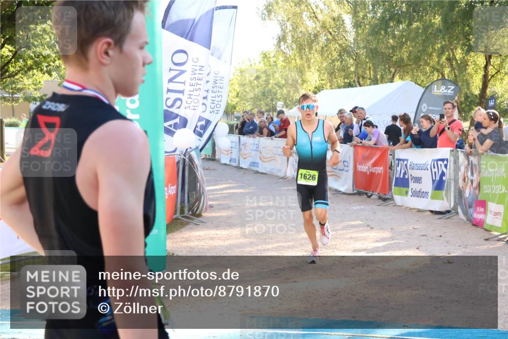 07.09.2025 - 19. Norderstedt Triathlon Zöllner http://msf.ph/oto/8791870 07.09.2025 16:34:17 Ziel 1626 meine-sportfotos.de