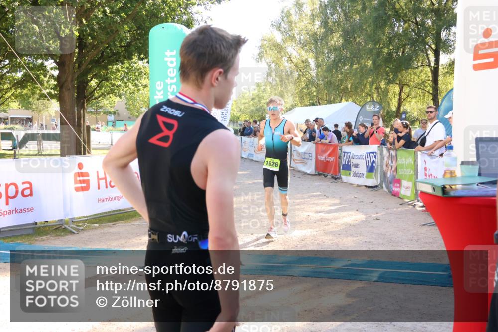 07.09.2025 - 19. Norderstedt Triathlon Zöllner http://msf.ph/oto/8791875 07.09.2025 16:34:17 Ziel 1626 meine-sportfotos.de