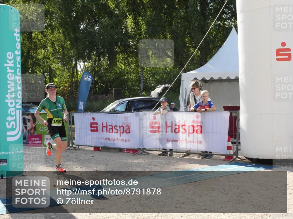 07.09.2025 - 19. Norderstedt Triathlon Zöllner http://msf.ph/oto/8791878 07.09.2025 16:09:39 Ziel 1507 meine-sportfotos.de