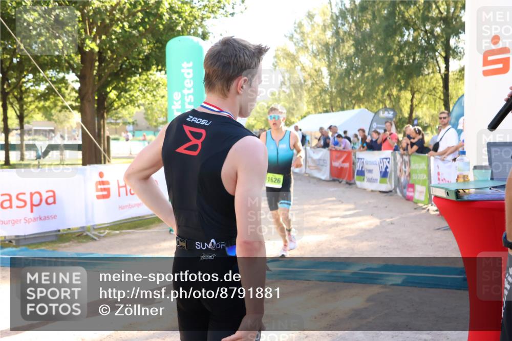 07.09.2025 - 19. Norderstedt Triathlon Zöllner http://msf.ph/oto/8791881 07.09.2025 16:34:18 Ziel 1626 meine-sportfotos.de
