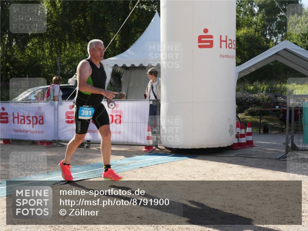 07.09.2025 - 19. Norderstedt Triathlon Zöllner http://msf.ph/oto/8791900 07.09.2025 16:09:53 Ziel 391 meine-sportfotos.de