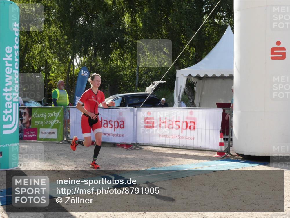 07.09.2025 - 19. Norderstedt Triathlon Zöllner http://msf.ph/oto/8791905 07.09.2025 16:10:30 Ziel 1404 meine-sportfotos.de
