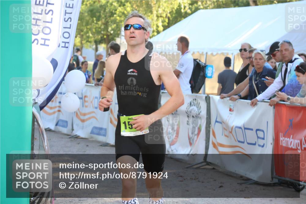 07.09.2025 - 19. Norderstedt Triathlon Zöllner http://msf.ph/oto/8791924 07.09.2025 16:34:36 Ziel 1590 meine-sportfotos.de