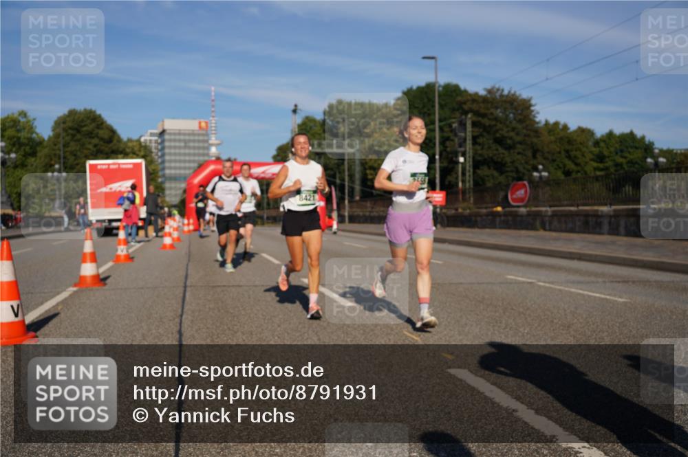 07.09.2025 - BARMER Alsterlauf Yannick Fuchs http://msf.ph/oto/8791931 07.09.2025 09:42:09 Laufen 8421, 9576 meine-sportfotos.de