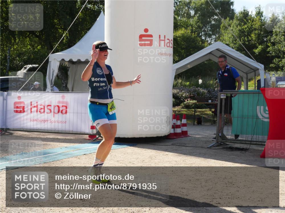 07.09.2025 - 19. Norderstedt Triathlon Zöllner http://msf.ph/oto/8791935 07.09.2025 16:10:58 Ziel 441 meine-sportfotos.de