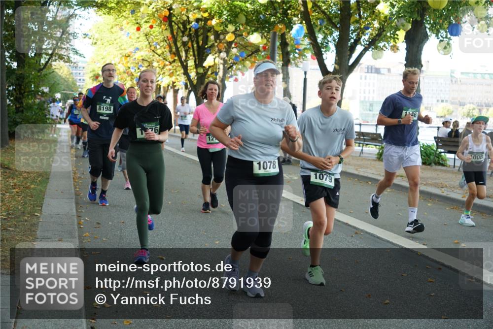 07.09.2025 - BARMER Alsterlauf Yannick Fuchs http://msf.ph/oto/8791939 07.09.2025 11:39:06 Laufen 8198, 1376, 1078, 1079, 146, 1008 meine-sportfotos.de
