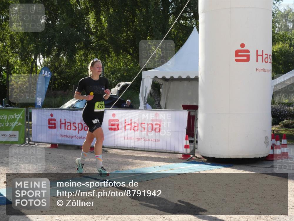 07.09.2025 - 19. Norderstedt Triathlon Zöllner http://msf.ph/oto/8791942 07.09.2025 16:11:17 Ziel 472 meine-sportfotos.de