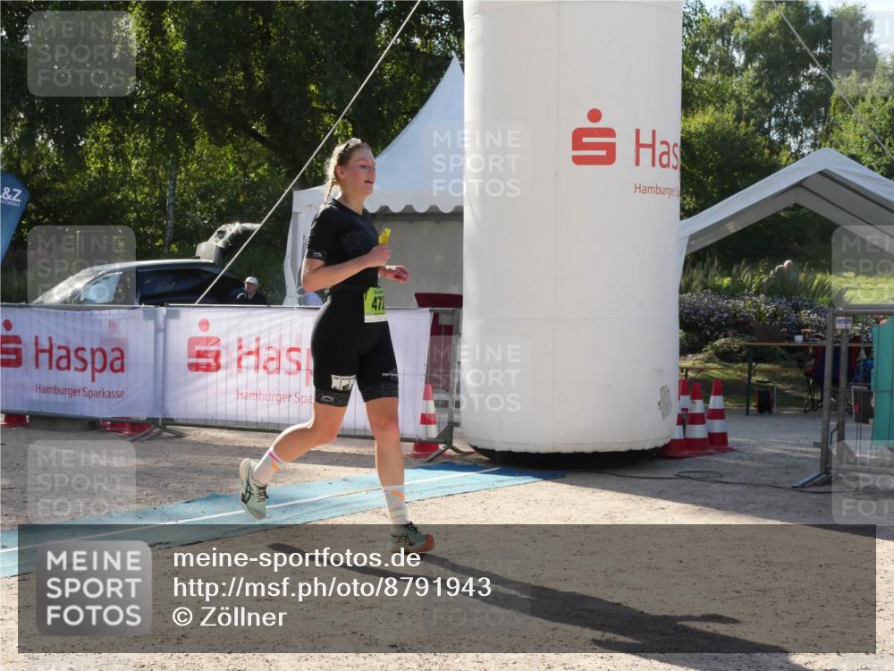 07.09.2025 - 19. Norderstedt Triathlon Zöllner http://msf.ph/oto/8791943 07.09.2025 16:11:17 Ziel 472 meine-sportfotos.de