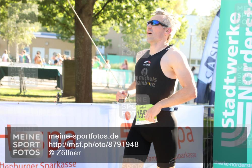 07.09.2025 - 19. Norderstedt Triathlon Zöllner http://msf.ph/oto/8791948 07.09.2025 16:34:38 Ziel 1590 meine-sportfotos.de