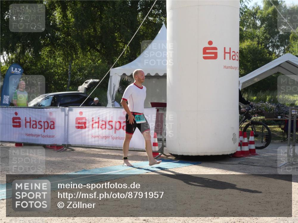 07.09.2025 - 19. Norderstedt Triathlon Zöllner http://msf.ph/oto/8791957 07.09.2025 16:11:38 Ziel 1537 meine-sportfotos.de