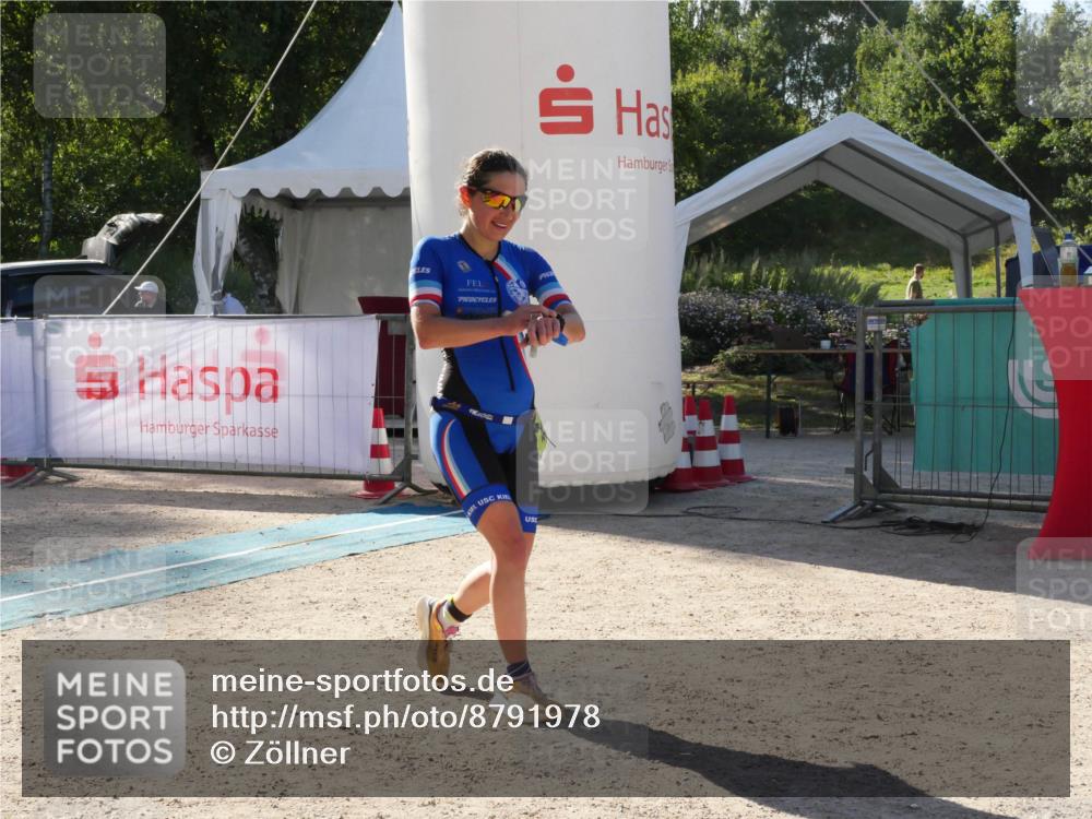 07.09.2025 - 19. Norderstedt Triathlon Zöllner http://msf.ph/oto/8791978 07.09.2025 16:12:09 Ziel 478 meine-sportfotos.de