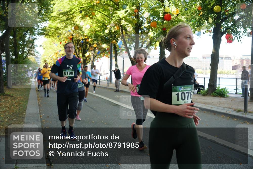 07.09.2025 - BARMER Alsterlauf Yannick Fuchs http://msf.ph/oto/8791985 07.09.2025 11:39:08 Laufen 8198, 1039, 36, 1076 meine-sportfotos.de