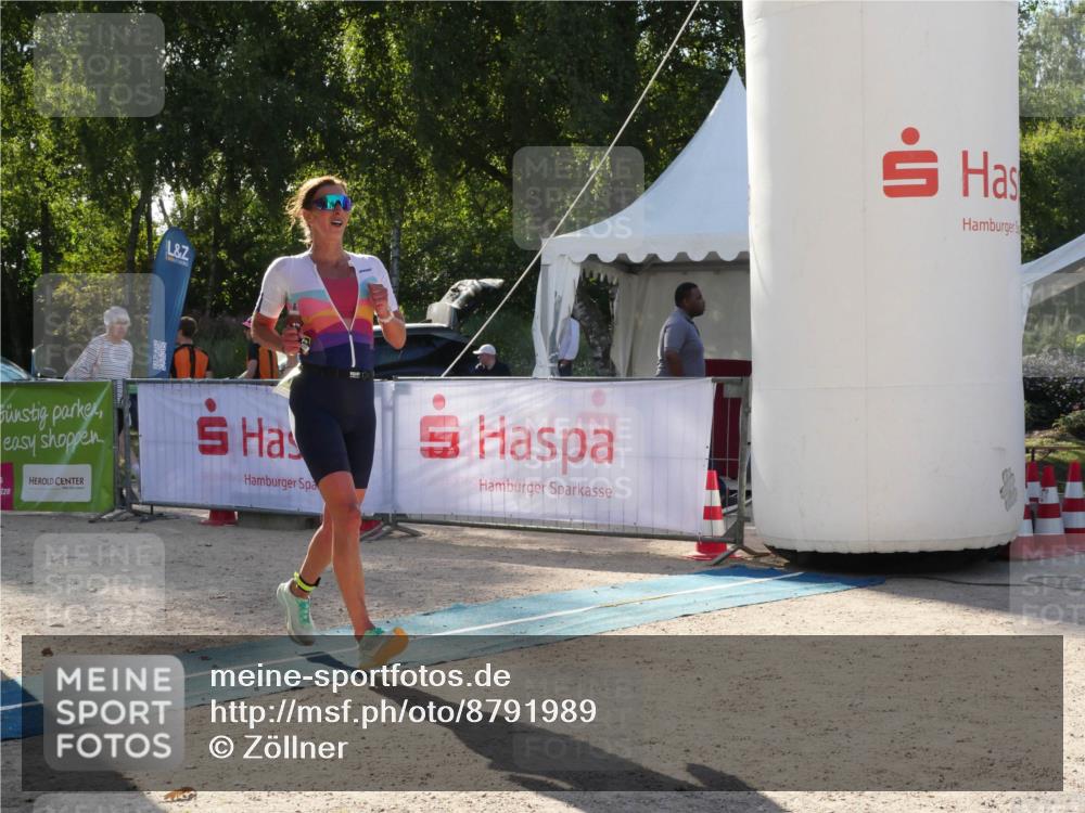 07.09.2025 - 19. Norderstedt Triathlon Zöllner http://msf.ph/oto/8791989 07.09.2025 16:12:20 Ziel 475 meine-sportfotos.de