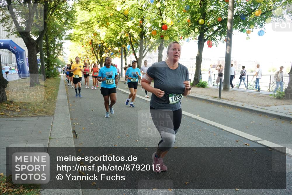 07.09.2025 - BARMER Alsterlauf Yannick Fuchs http://msf.ph/oto/8792015 07.09.2025 11:39:10 Laufen 5, 1237, 1236, 1039 meine-sportfotos.de