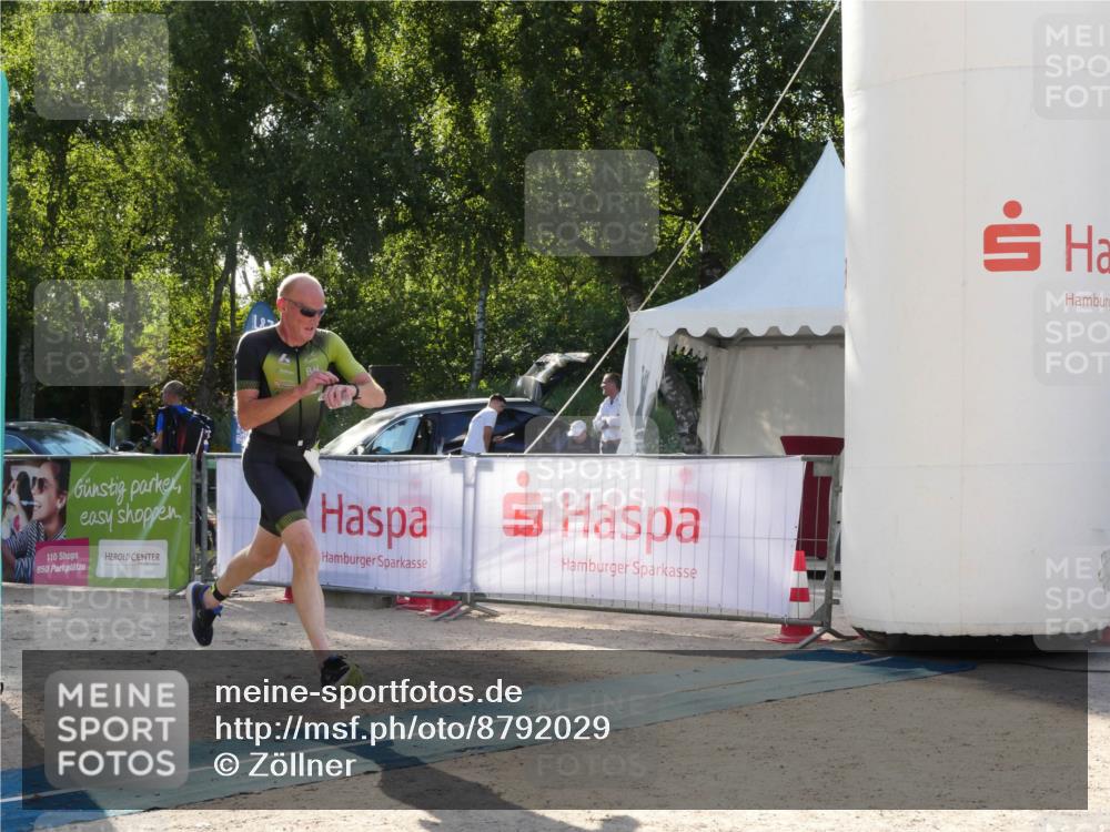 07.09.2025 - 19. Norderstedt Triathlon Zöllner http://msf.ph/oto/8792029 07.09.2025 16:15:46 Ziel 1483 meine-sportfotos.de
