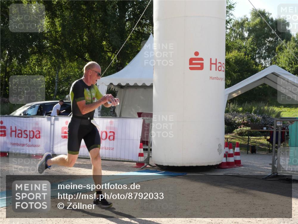 07.09.2025 - 19. Norderstedt Triathlon Zöllner http://msf.ph/oto/8792033 07.09.2025 16:15:46 Ziel 1483 meine-sportfotos.de