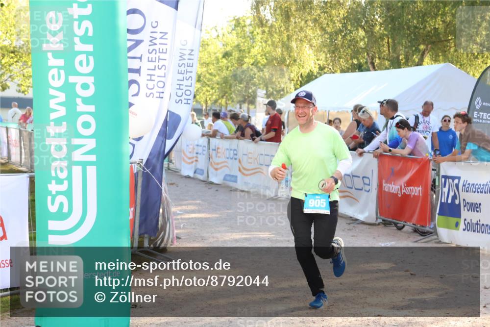 07.09.2025 - 19. Norderstedt Triathlon Zöllner http://msf.ph/oto/8792044 07.09.2025 16:35:19 Ziel 905 meine-sportfotos.de