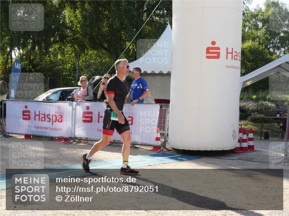 07.09.2025 - 19. Norderstedt Triathlon Zöllner http://msf.ph/oto/8792051 07.09.2025 16:16:56 Ziel 1538 meine-sportfotos.de