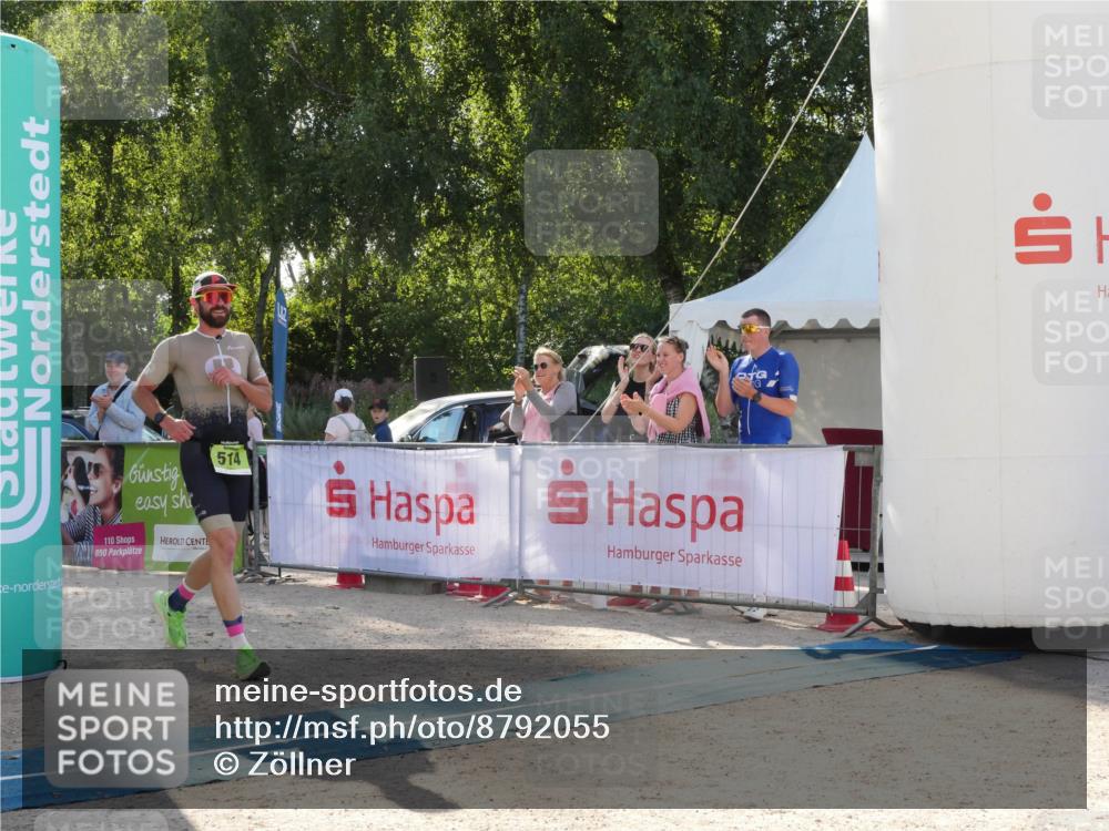 07.09.2025 - 19. Norderstedt Triathlon Zöllner http://msf.ph/oto/8792055 07.09.2025 16:17:08 Ziel 514 meine-sportfotos.de