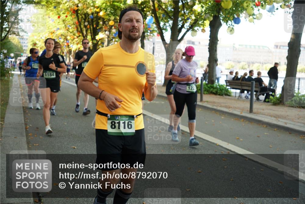 07.09.2025 - BARMER Alsterlauf Yannick Fuchs http://msf.ph/oto/8792070 07.09.2025 11:39:12 Laufen 1184, 36, 8116, 122 meine-sportfotos.de