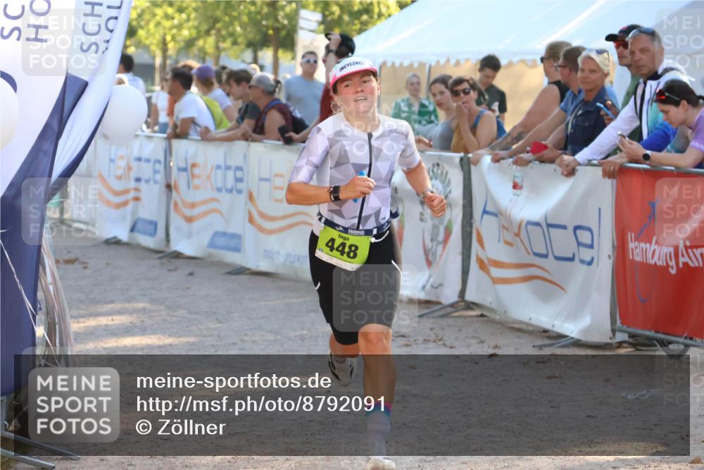 07.09.2025 - 19. Norderstedt Triathlon Zöllner http://msf.ph/oto/8792091 07.09.2025 16:35:26 Ziel 448, 905, 1570 meine-sportfotos.de