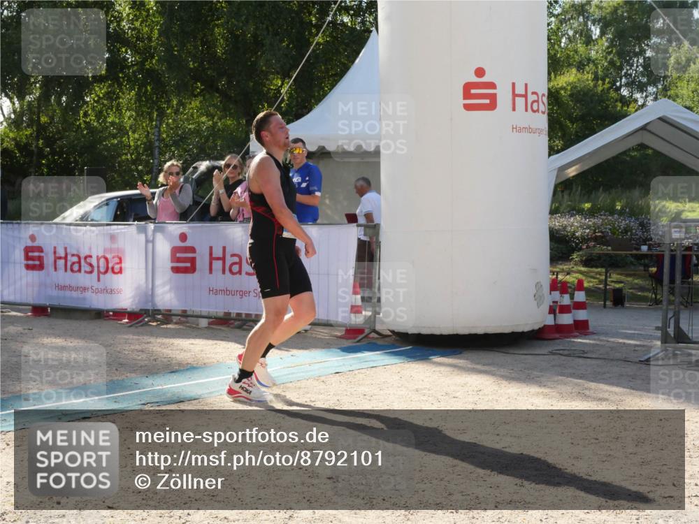 07.09.2025 - 19. Norderstedt Triathlon Zöllner http://msf.ph/oto/8792101 07.09.2025 16:17:40 Ziel 363 meine-sportfotos.de