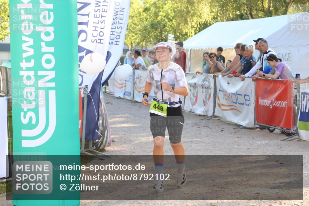 07.09.2025 - 19. Norderstedt Triathlon Zöllner http://msf.ph/oto/8792102 07.09.2025 16:35:27 Ziel 448, 905, 1570 meine-sportfotos.de