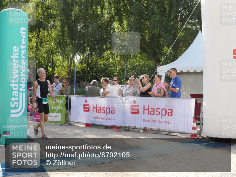07.09.2025 - 19. Norderstedt Triathlon Zöllner http://msf.ph/oto/8792105 07.09.2025 16:18:39 Ziel 1514, 1539 meine-sportfotos.de