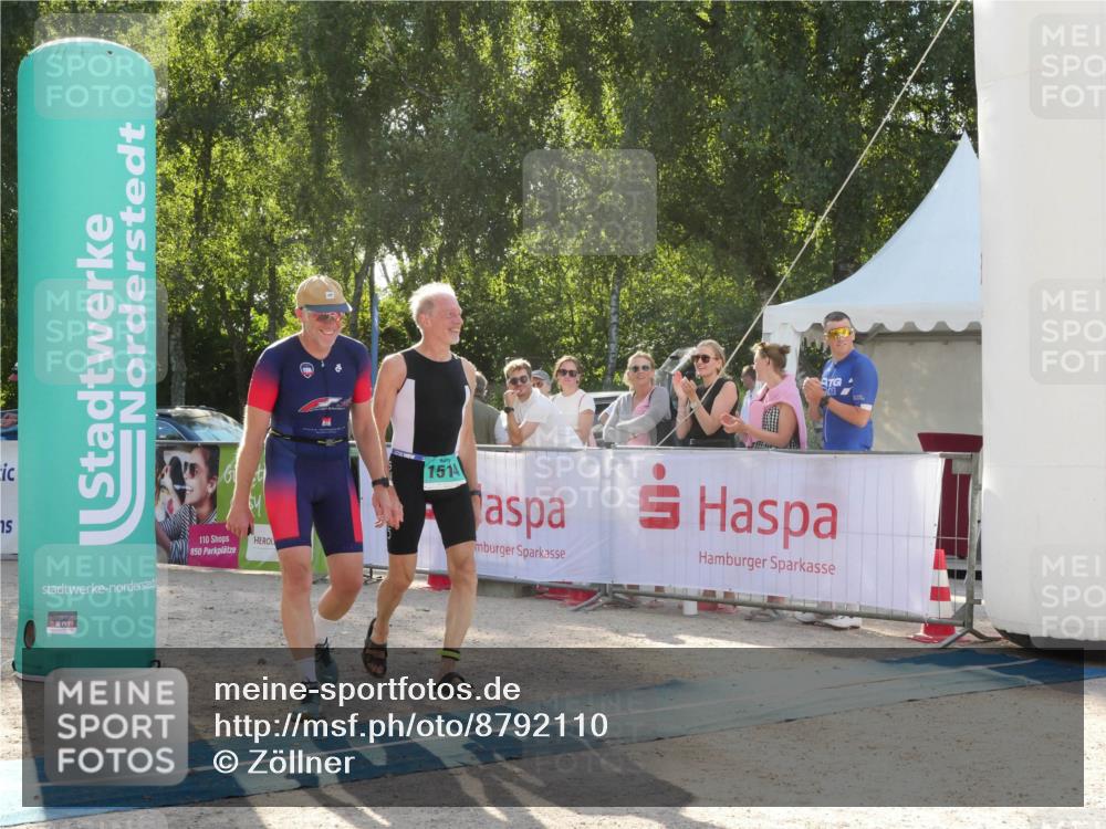 07.09.2025 - 19. Norderstedt Triathlon Zöllner http://msf.ph/oto/8792110 07.09.2025 16:18:41 Ziel 1514, 1539 meine-sportfotos.de