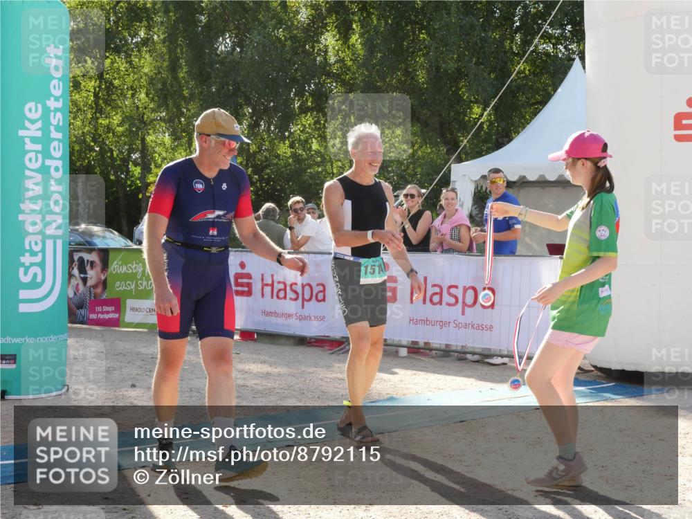 07.09.2025 - 19. Norderstedt Triathlon Zöllner http://msf.ph/oto/8792115 07.09.2025 16:18:42 Ziel 1514, 1539 meine-sportfotos.de