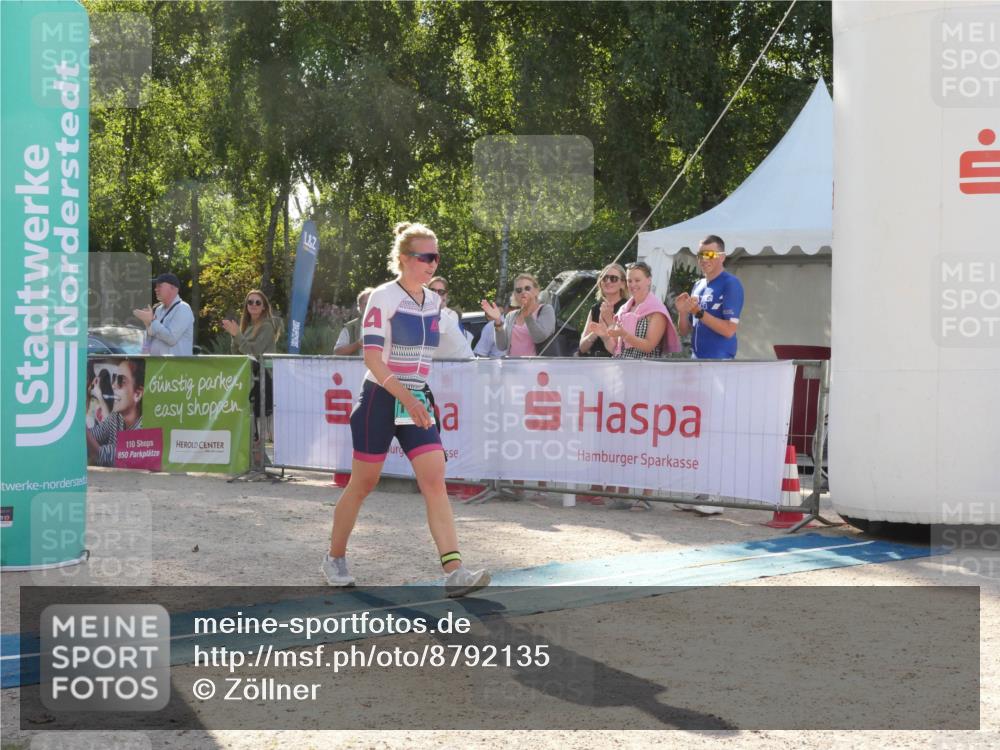 07.09.2025 - 19. Norderstedt Triathlon Zöllner http://msf.ph/oto/8792135 07.09.2025 16:20:04 Ziel 1532 meine-sportfotos.de