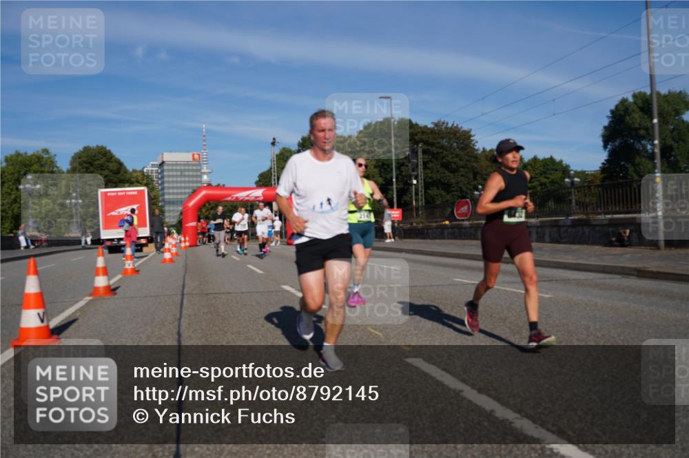 07.09.2025 - BARMER Alsterlauf Yannick Fuchs http://msf.ph/oto/8792145 07.09.2025 09:42:18 Laufen  meine-sportfotos.de